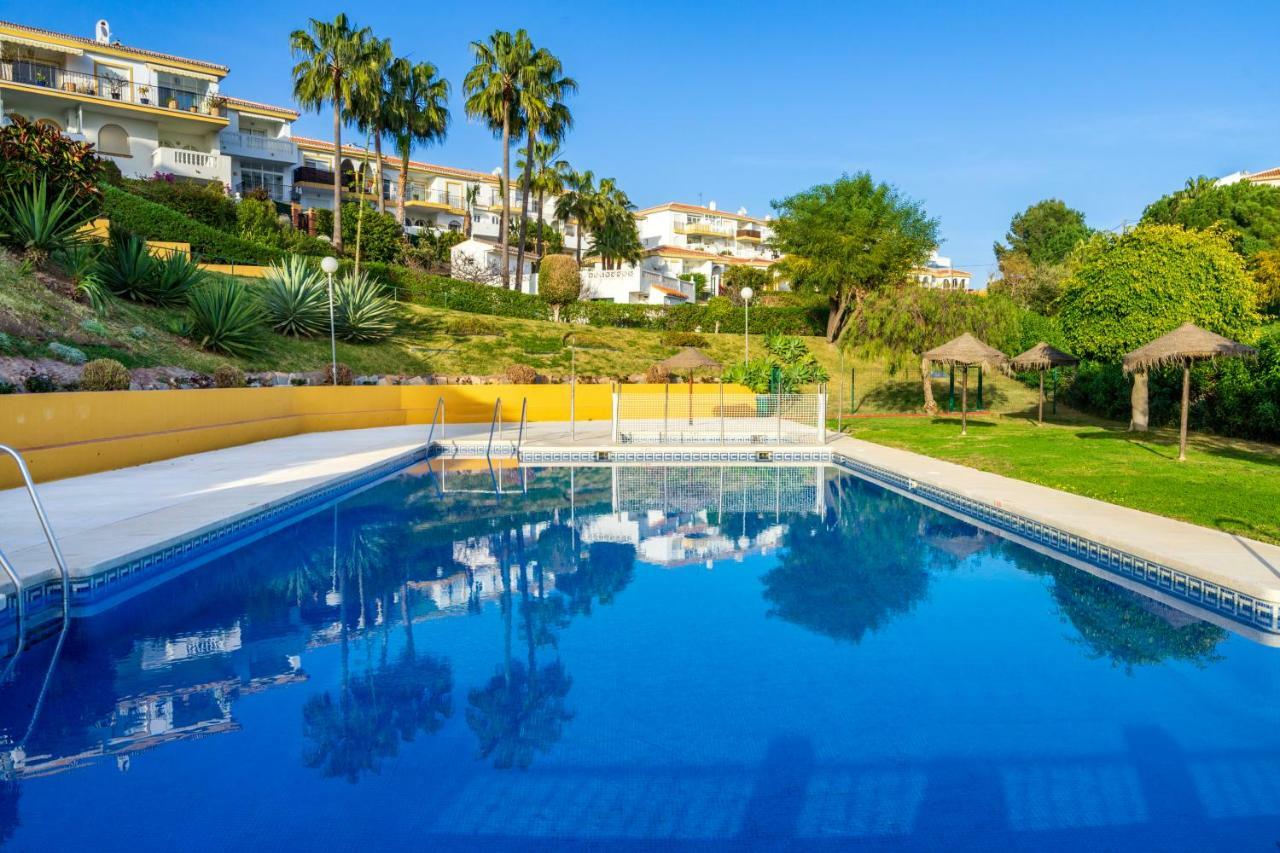 Apartment Stunning Penthouse With Pool In By Costarentals - Ref 51