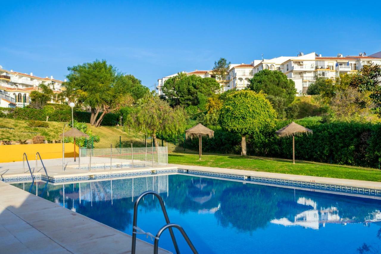 Stunning Penthouse With Pool In By Costarentals - Ref 51 Apartment *