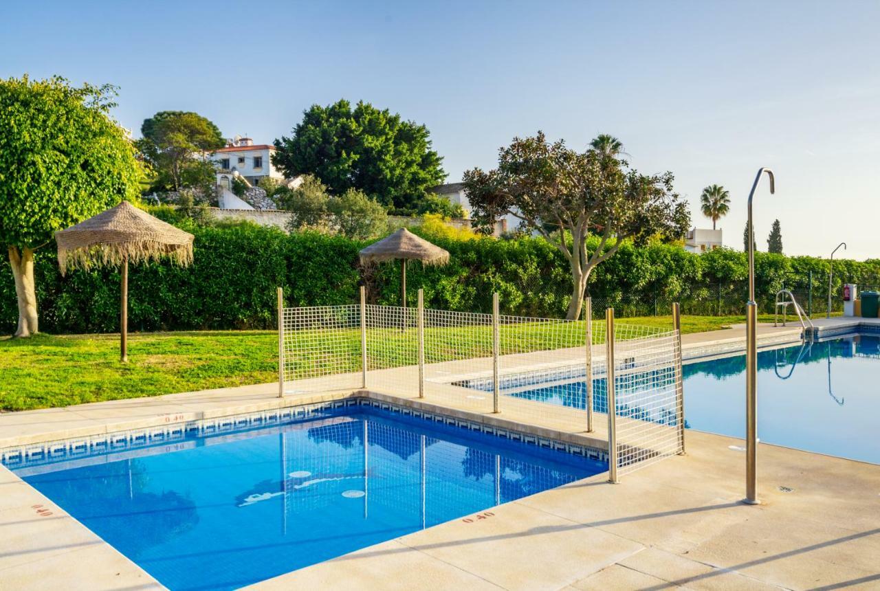 Stunning Penthouse With Pool In By Costarentals - Ref 51